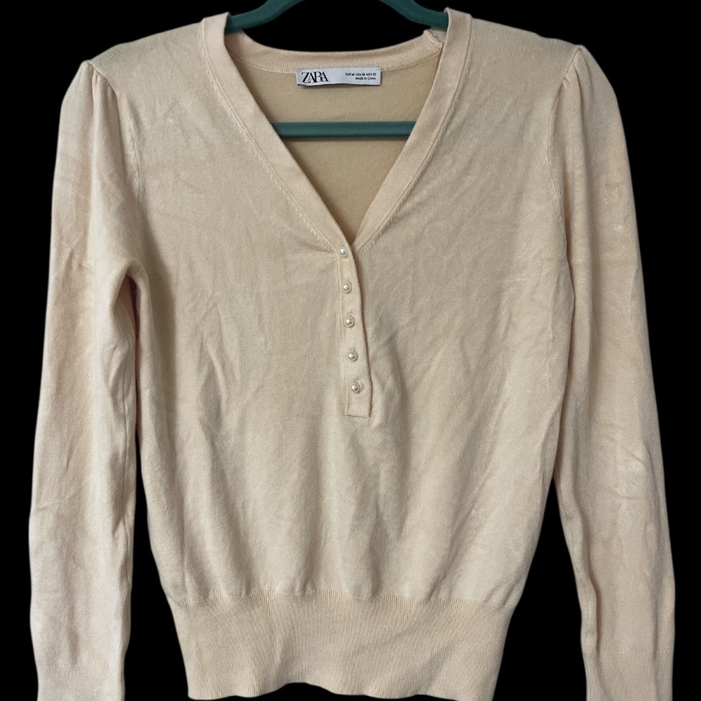 Zara Cream V-Neck Sweater Timeless Knit